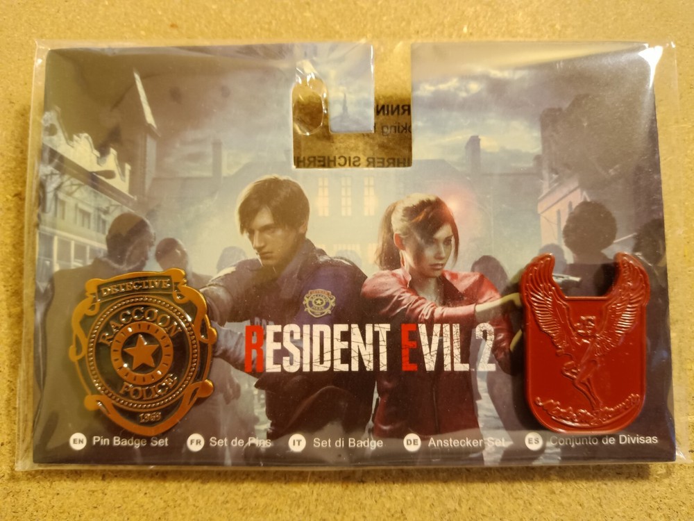 Resident Evil 2 Remake 2 Enamel Pin Badge Set Numskull RPD STARS Brand New