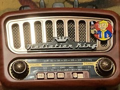 Fallout Fan Art Radiation King round top radio Variations, NO BOX, SALE