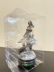 SKYRIM Dragonborn Statue Figure Limited Edition THINKGEEK Modern Icons In Box