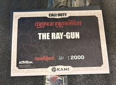 KAMI ARTS CALL OF DUTY RAY GUN REPLICA STATUE #386/2000(READ DESCRIPTION)