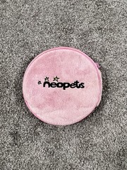 VINTAGE Neopets White Uni Pink Padded Round CD DVD Case 2005 Collectible