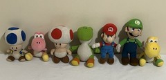 Super Mario Luigi Yoshis Plush Lot 2010 Super Mario Bros Wii Global Holdings