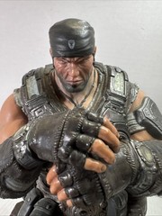 Gears of War 3 Marcus Fenix Collectors Figure Limited Edition Statue Epic Games