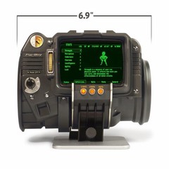 Fallout 3 Pip Boy 3000 Wearable Functional 1:1 Replica of the Pip-Boy – IN HAND