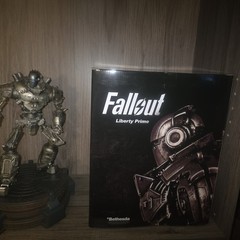 Fallout 4 Liberty Prime Figure from Chronicle Collectibles CIB w Box & Styrofoam