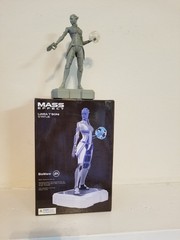 Liara T’Soni Mass Effect *PROTOTYPE* Polyresin Statue. #126 of 250. WITH BOX.