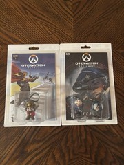 Overwatch | Figure and Comic Book | Set of 2 | Officially Licensed | Blizzard |