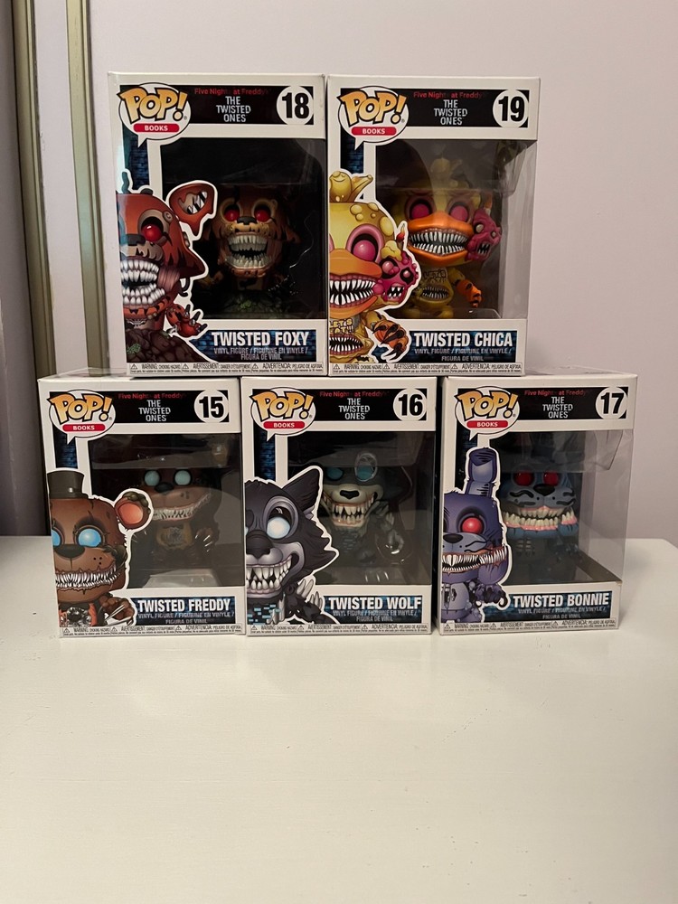 five nights at freddys – Twisted ones funko pops, brand new, 2018