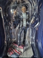 Far Cry 5 Joseph Seed Figurine PVC The Father Edition Xbox One 32cm