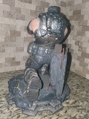 Gears of War 3 Marcus Fenix Collectors Figure Limited Edition Statue Epic Games