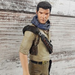 Uncharted 3 PS3 Drake’s Deception SideShow Collectibles Nathan Drake Figure