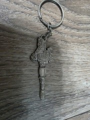 Gears of War 3 Game Keychain ONE SHOT Gun Metal 2011 RARE