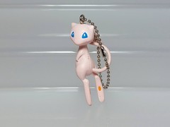 Mew Pokemon the Movie Swing Keychain Figure Tomy 2005 Toy Japan T05 2in