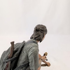 The Last of Us Part II Ellie Statue Dark Horse Collectors Edition Figure From