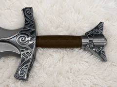 The Elder Scrolls V: Skyrim Steel Sword Prop Full Sized Replica Cosplay Display