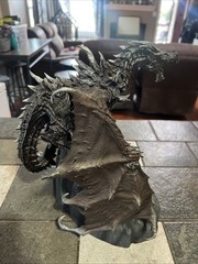 The Elder Scrolls V Skyrim Collector’s Edition Dragon Statue Alduin + Base