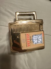 NEW THE LEGEND OF ZELDA NES Gold Game Cartridge Mug NINTENDO 27 fl. Oz. 800 ml.