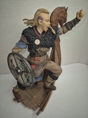 ASSASSIN’S CREED VALHALLA COLLECTOR’S EDITION FEMALE EIVOR VIKING STATUE FIGURE!