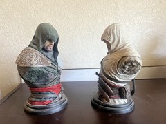 Assassin’s Creed Legacy Collection Ezio, Connor Altair Bust