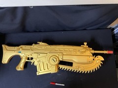 Gears Of War Life-Size Gold Lancer Assault Rifle Replica