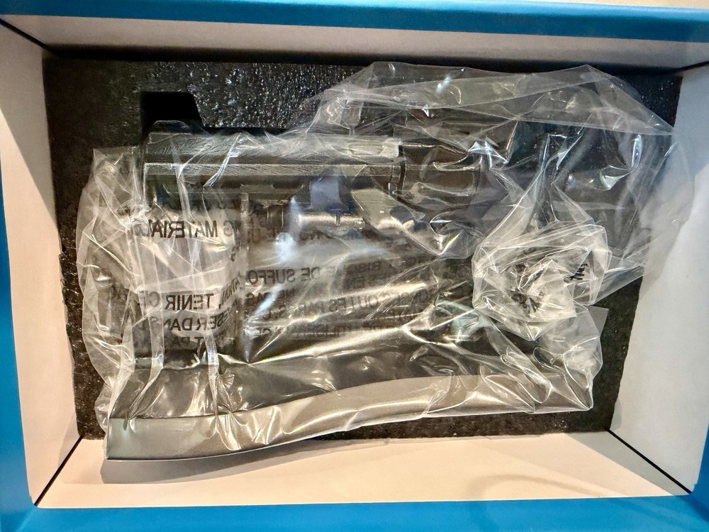 Destiny 2 Bungie Rewards Hawkmoon Miniature Polystone Replica – NEVER OPENED