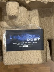 Buck Halo 3 ODST Xbox Gear Shop Exclusive LIMITED EDITION #2000 PCS Dark Horse