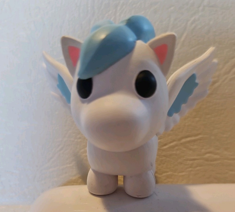 Roblox Adopt Me! Blind Bag – Winged Horse Figure Only Rare Collectible Retired