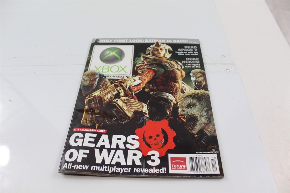 2010 Xbox Magazine Gears Of War 3 on Cover