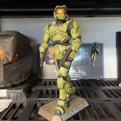 Halo 2 Master Chief Statue / Figure Muckle Oxmox Xbox Vintage Collectible Rare