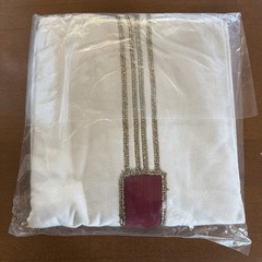ASSASSIN’S CREED MUSEUM REPLICAS OUTFIT: ROBERT DE SABLE TUNIC NEW W/ TAGS