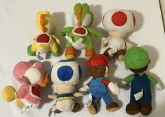 Super Mario Luigi Yoshis Plush Lot 2010 Super Mario Bros Wii Global Holdings