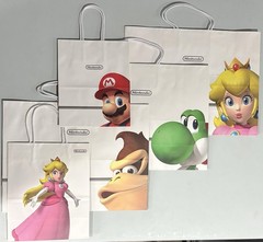 Nintendo Super Mario Bros + DK Yoshi Peach Promotional Gift Bag Lot unused 2009