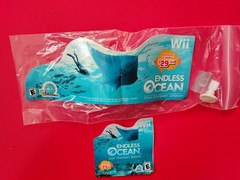 Rare 2008 Nintendo Wii Endless Ocean shelf talker set w/ glass cling