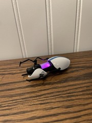 Portal 2 Aperture Science Portal Gun Replica Tiny NECA Atlas