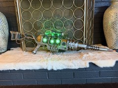 Bethesda Fallout 4 Plasma Sniper Rifle Replica