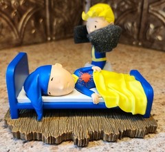 Fallout Vault Boy Mr. Sandman Statue Technicolor Color Variant limited edition