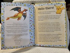 Unique MEW POKÉMON PLUSH UFO Game CATCHER/ & PIKACHU Trainer JOURNAL