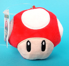Nintendo Super Mario Bros Red Mushroom Plush Keychain Pouch Stuffed Toy Doll New