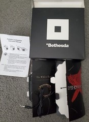 Elder Scrolls Online & Dishonored Cardboard Speakers (Rare Promo Merchandise)