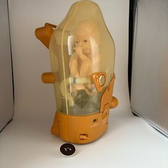 Death Stranding Collector’s Edition BB Pod Figure & PS4 Game Doll Case – Japan