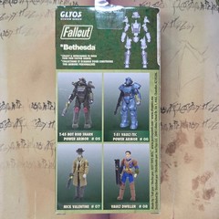 Fallout Series 2 Mega Merge, T-45 HOT ROD SHARK POWER ARMOR #5 Action Figure