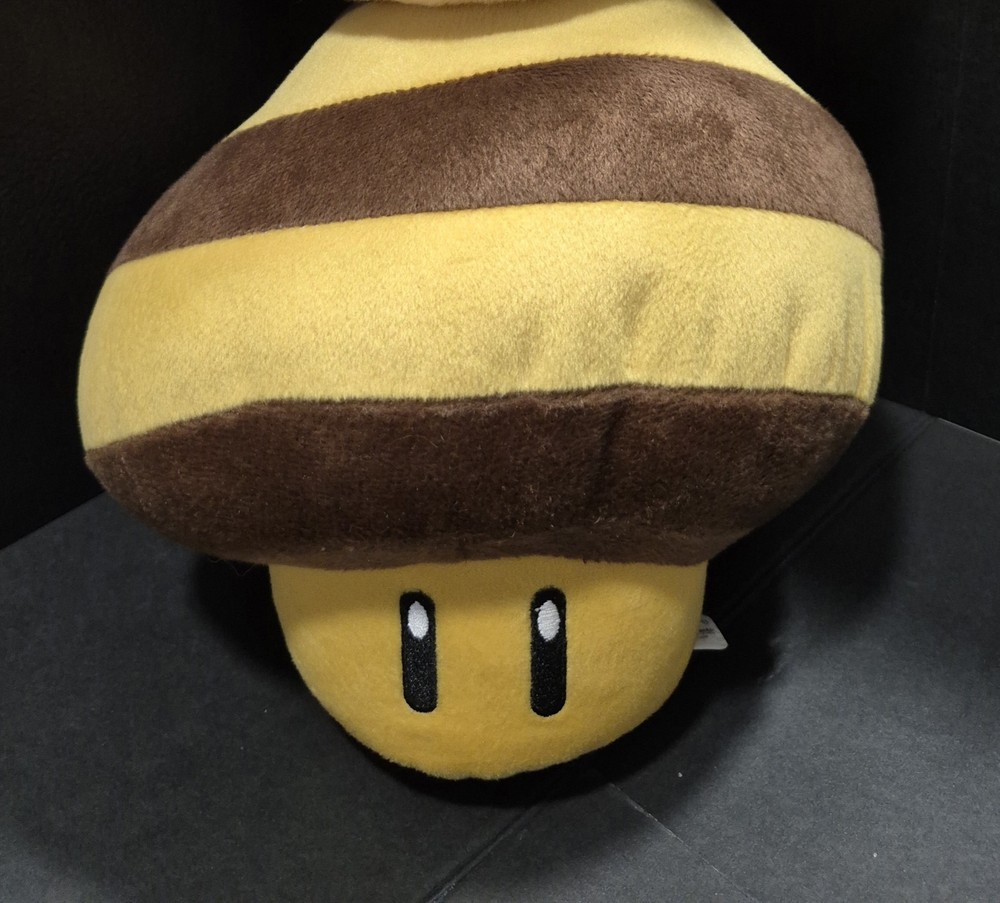 Super Mario Galaxy Bee Mushroom Plush 10″ Banpresto Nintendo FREE SHIPPING
