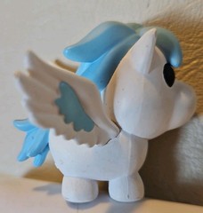 Roblox Adopt Me! Blind Bag – Winged Horse Figure Only Rare Collectible Retired