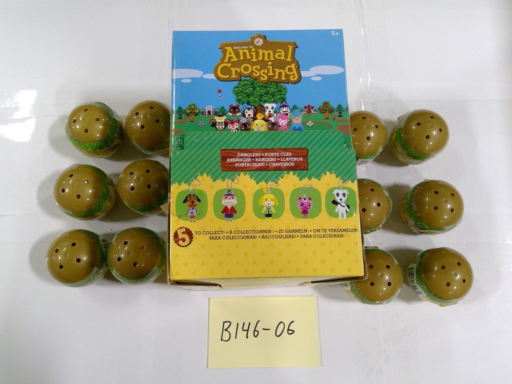Animal Crossing TOMY Dangler Key Chain Capsule Lot Of 12 Blind Eggs New Sealed