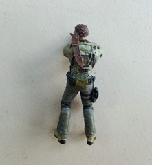 Chris Redfield –Resident Evil– Collectors Edition 3″ Figurine (Incomplete)