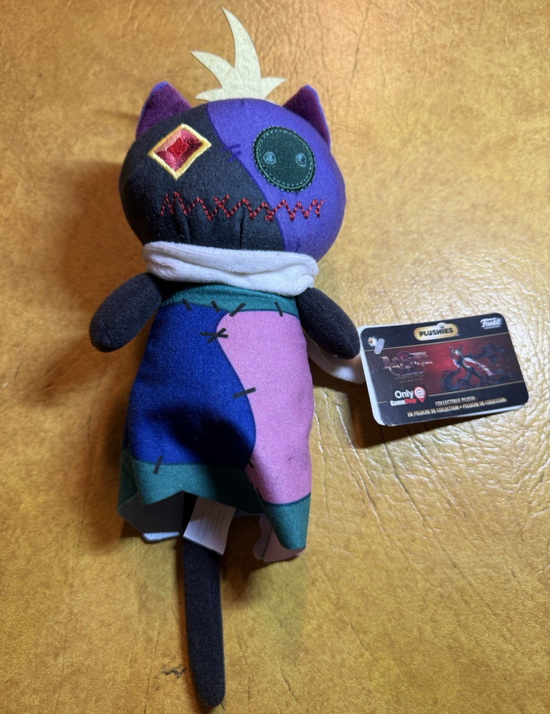 Funko Plushies Bayonetta Bloody Fate Cheshire Exclusive Collectible Plush 2022