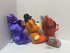 XSmart 7″ Withered Foxy Plush, FNaF Five Nights at Freddy’s + VR Freddy & Breach