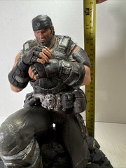 Gears of War 3 Marcus Fenix Collectors Figure Limited Edition Statue Epic Games