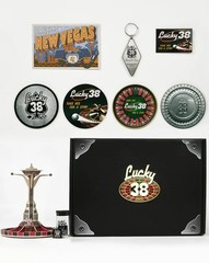 Fallout 76 New Vegas Welcome to the Lucky 38 Bundle Casino Statue Poker Dice Set