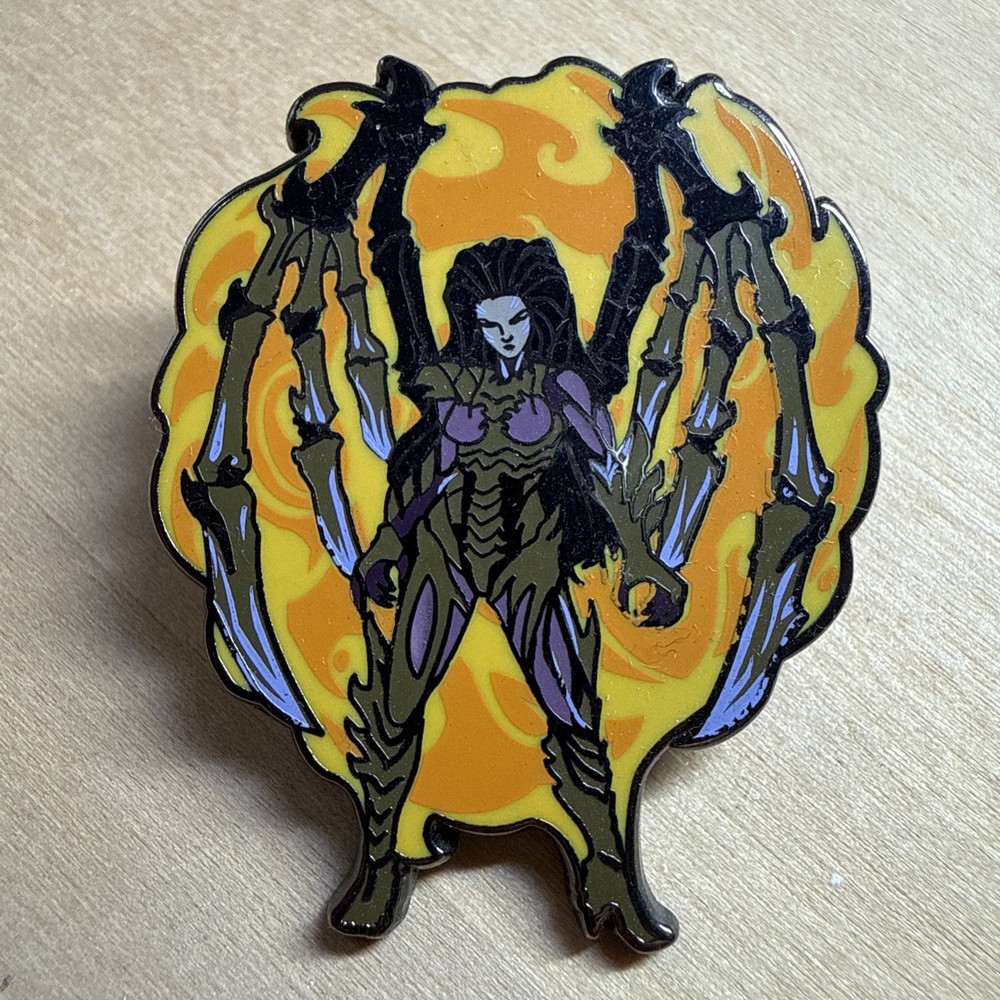 Blizzard Collectible Pin Series 1 BlizzCon 2014 – Kerrigan Color